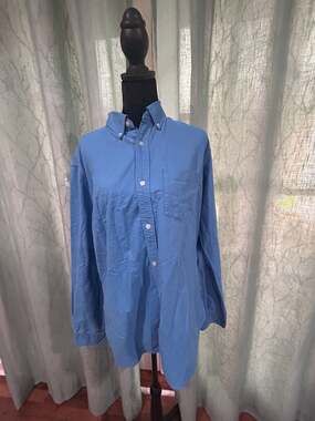Gap The Modern Oxford Men Blue Button Down Shirt